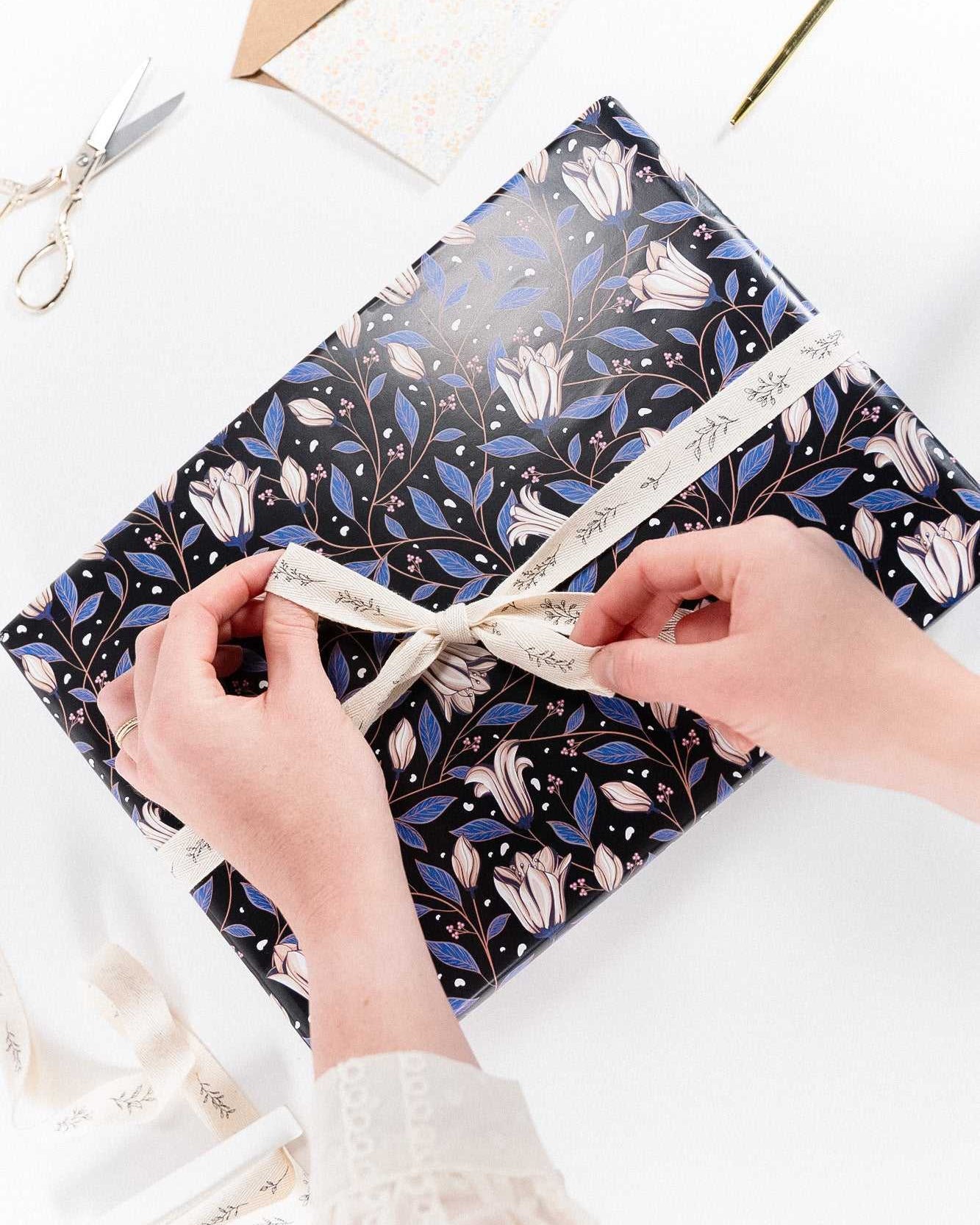Bloom Wrapping Paper Kit