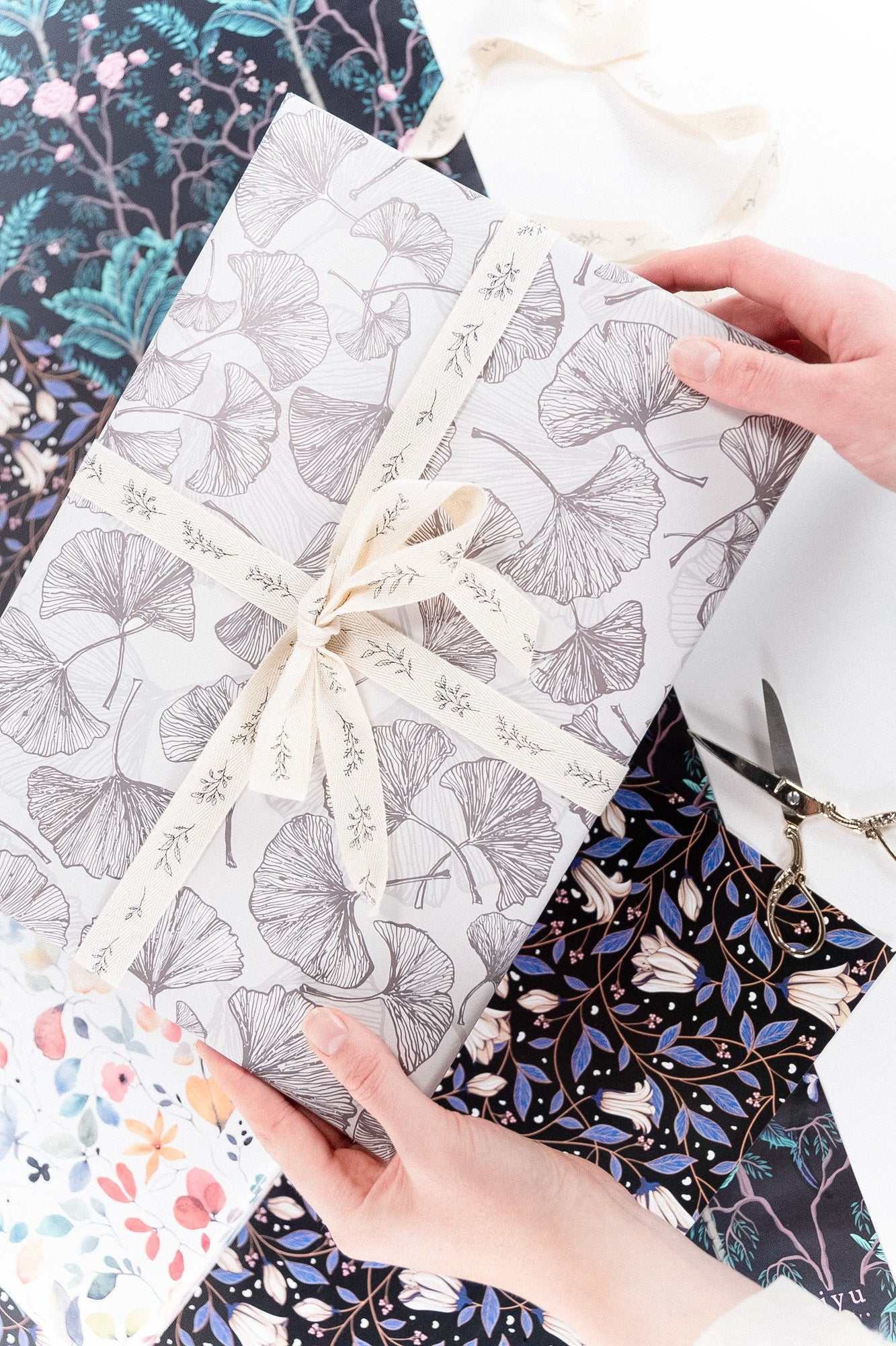 Bloom Wrapping Paper Kit