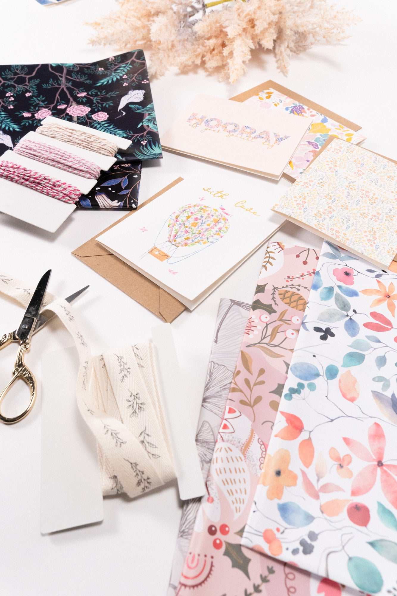 Bloom Wrapping Paper Kit