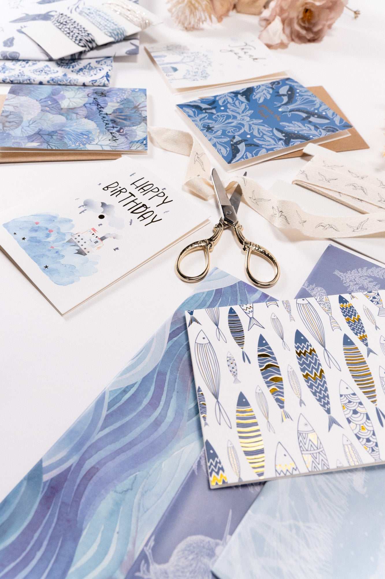 Hues of Blues Wrapping Paper Kit